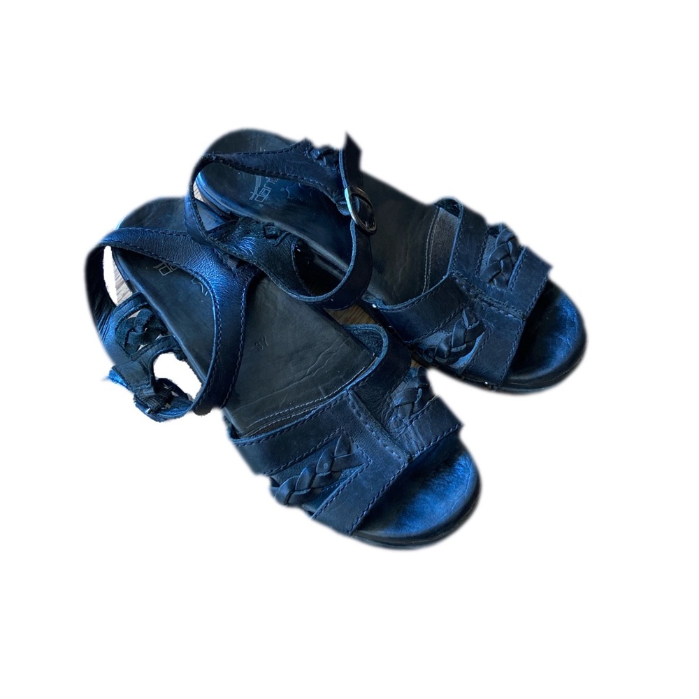 Dansko black leather sandals